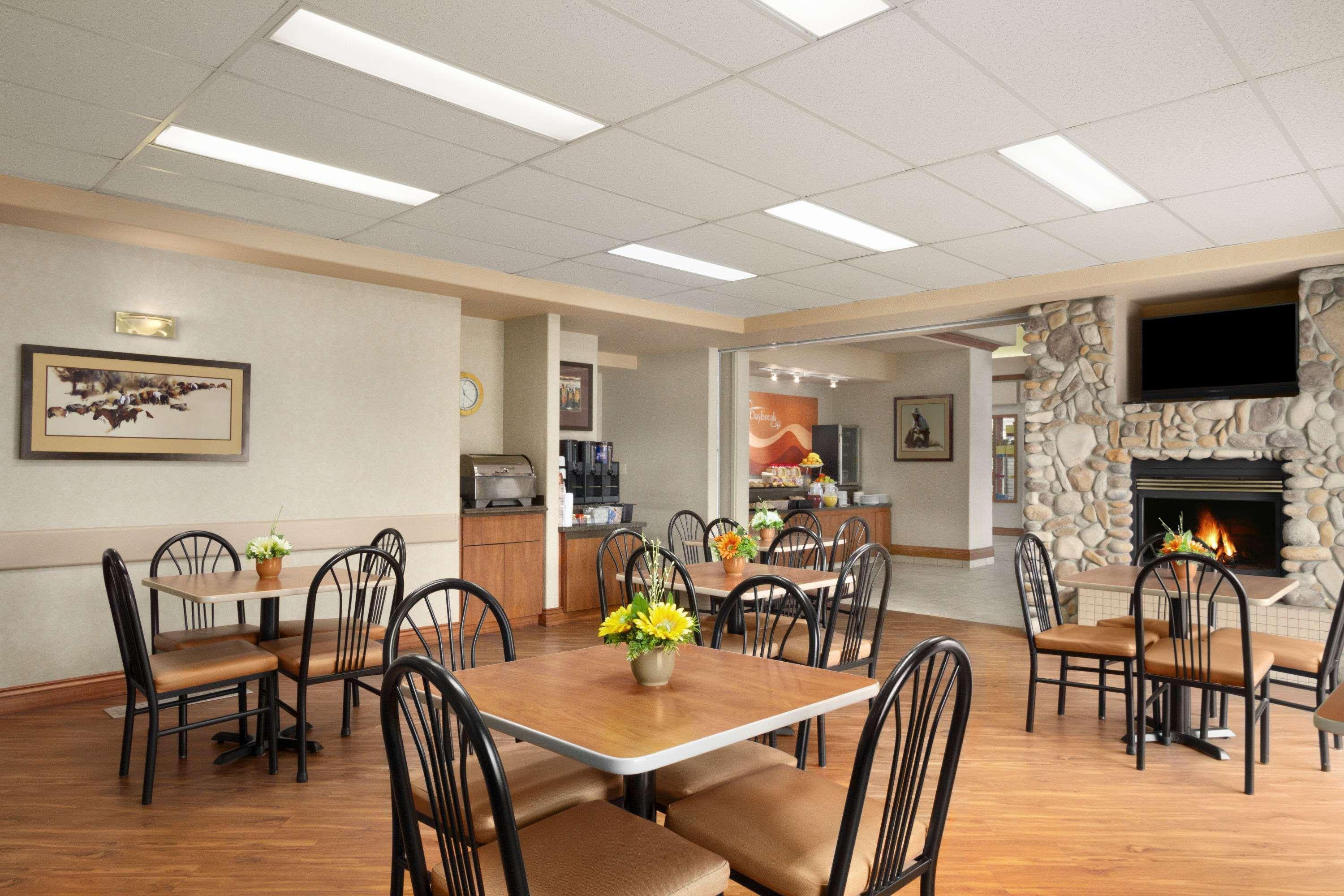 Days Inn By Wyndham Red Deer Luaran gambar
